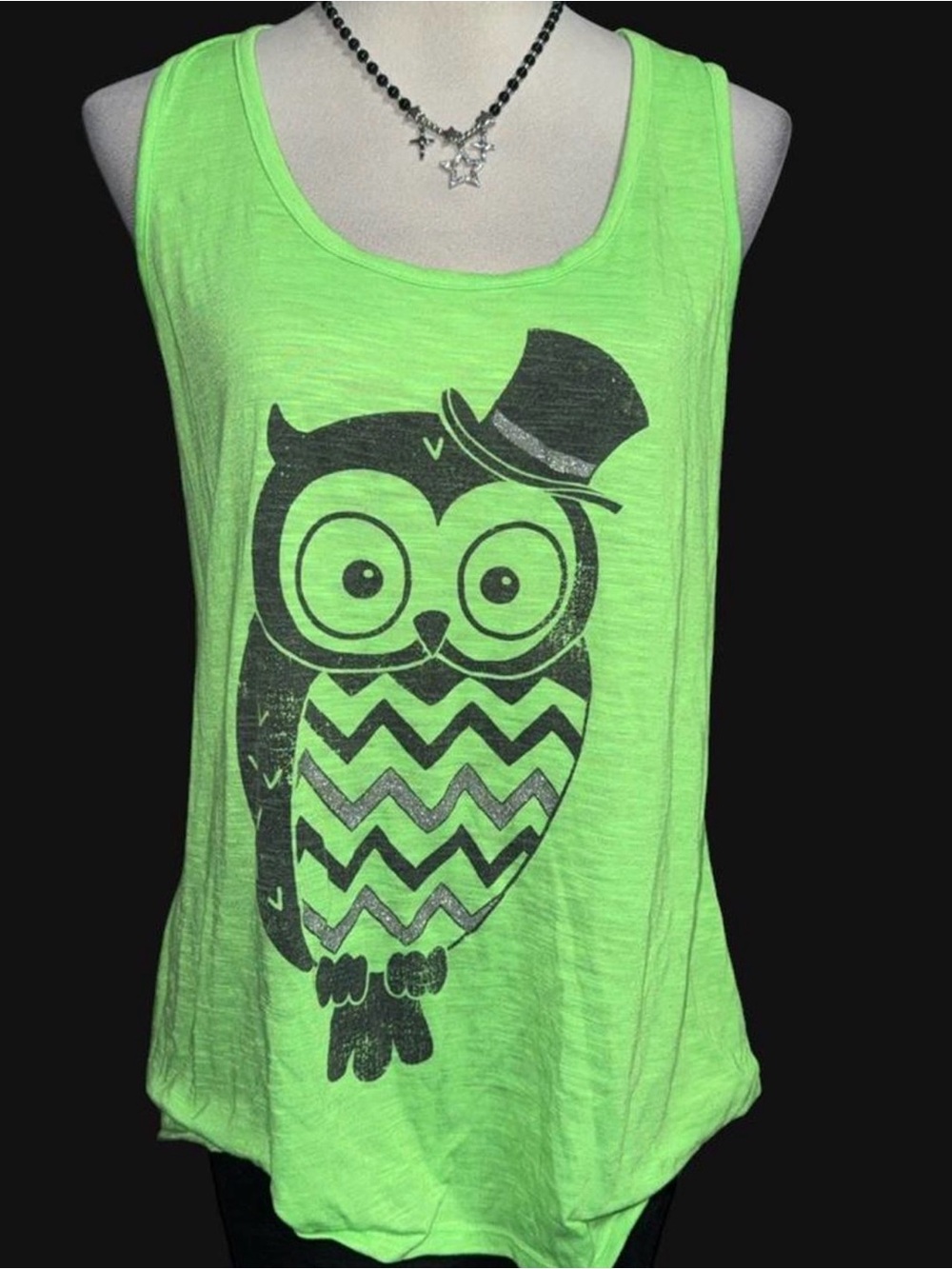 Neon Green Owl Graphic Tank Top - Women's Casual Scoop Neck